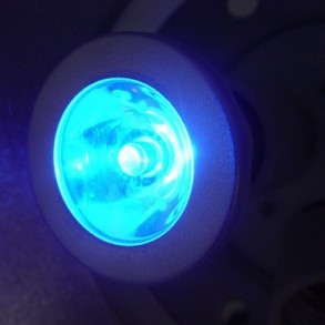Bombilla LED Multicolor con mando a distancia 2