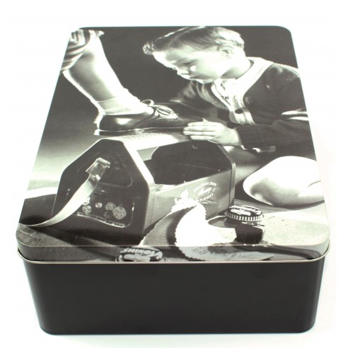 Caja Metálica Limpia Zapatos