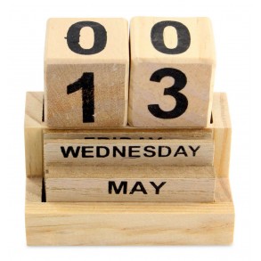 Calendario Cubos Madera