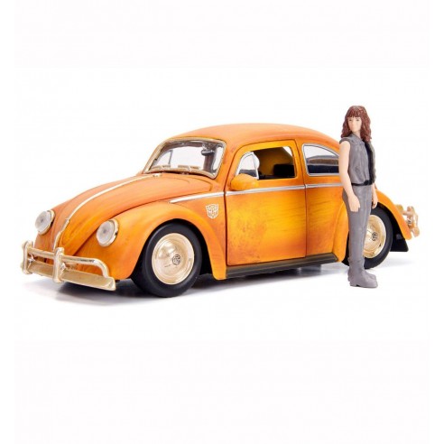 Coche Transformers Bumblebee 1/24 Volkswagen Beetle con Figura