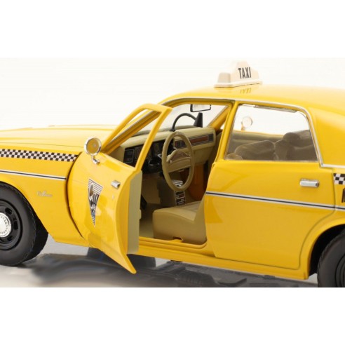 Taxi Dodge Monaco "Rocky III" (1982) Escala: 1:18