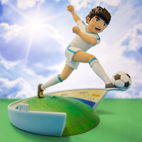 Figura Oliver Atom Campeones Oliver y Benji 16cm