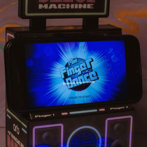 Mini Arcade Retro Danza con Dedos