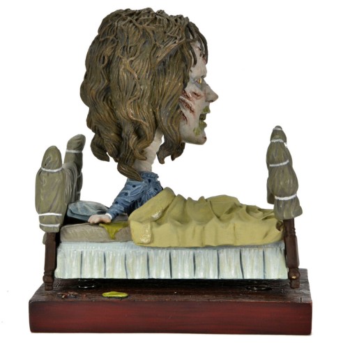 Figura Regan en Cama Head Knocker 14 cm 