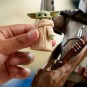 Figura de Acción Parlante The Mandalorian - Baby Yoda - Star Wars