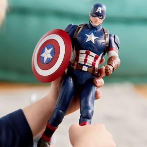 Figura de Acción Parlante Capitán América 2