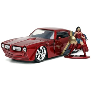 Coche Wonder Woman 1972 Pontiac Firebird DC Comics Escala 1:32