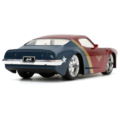 Coche Wonder Woman 1972 Pontiac Firebird DC Comics Escala 1:32