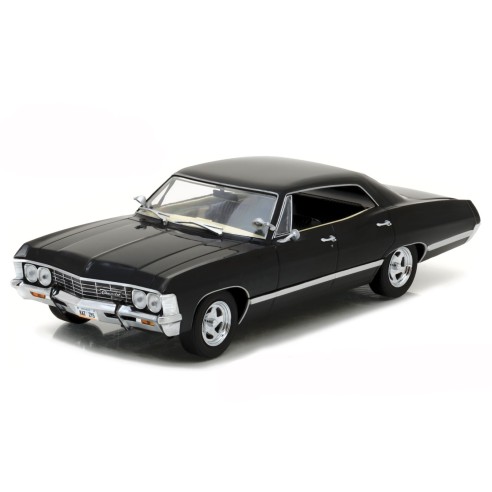 Coche Chevrolet Impala Sport Sedán (1967)  Escala 1:24
