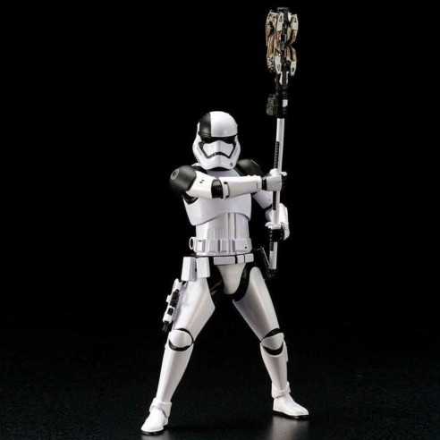 Star Wars First Order Stormtrooper Executioner Artfx+