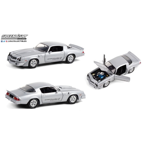 Coche Chevrolet Z/28 Yenko Turbo Z (1981) Escala 1:18