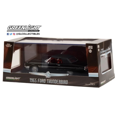 Coche Ford Mustang Coupé "Creed II" (1967) Escala 1:18