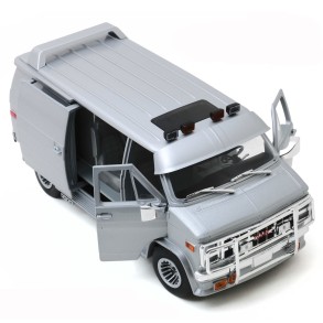 Furgoneta  GMC - Vandura Cargo G.Series Personalizada Plata 1983 Escala 1:18 2