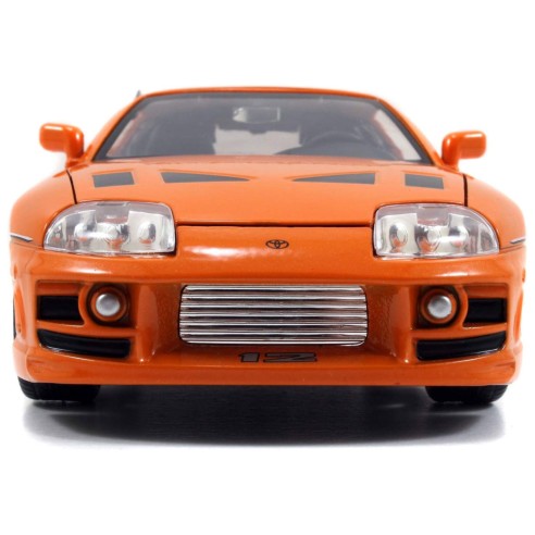 Coche Brian & Toyota Supra Set Fast and Furious con Figura Escala 1:24