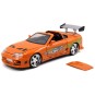 Coche Brian & Toyota Supra Set Fast and Furious con Figura Escala 1:24