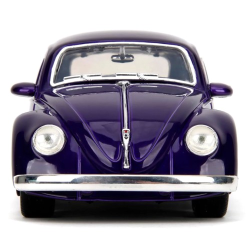 Coche Wednesday Adams & Thing 1972 Volkswagen Beatle con Figura Escala 1:24