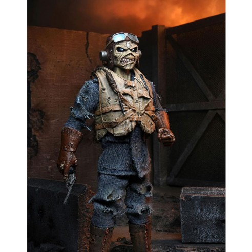 Figura Iron Maiden Eddie con Ropa Estilo Retro 20 cm