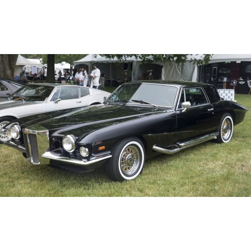 Coche Stutz Blackhawk "Elvis Presley" (1971)  Escala 1:43