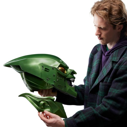 Casco Premium Duende Verde Spiderman: No Way Home Marvel Legends