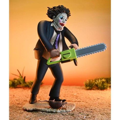Figura Leatherface Pretty Woman 15 cm. Matanza de Texas 50 Aniversario