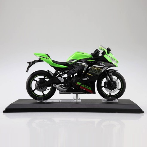 Réplica Motocicleta Kawasaki Ninja ZX-25R Yamaha Verde Lima 16,5 cm - Escala 1:12
