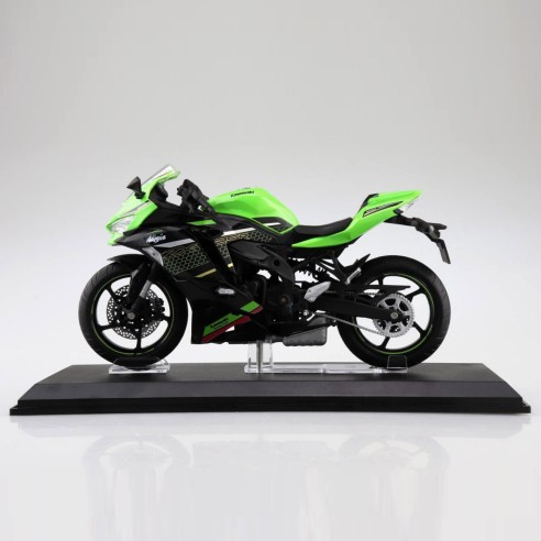 Réplica Motocicleta Kawasaki Ninja ZX-25R Yamaha Verde Lima 16,5 cm - Escala 1:12