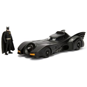 Coche Batmobile Batman Returns con Figura de Batman  Escala 1:24