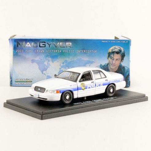 Ford Crown Victoria Police Interceptor MacGyver (2003) Escala: 1:43