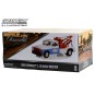 Grúa Chevrolet C-30 Dually Wrecker - Hazzard County (1969) Escala 1:18
