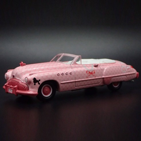 Coche Buick Roadmaster Convertible - Ancient Annie Solid Pack Garbage Pail Kid Escala 1:64
