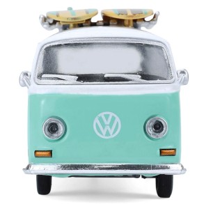Coche Volkswagen Type 2 con Surfboards and Teardrop Trailer Hitch and Tow Escala 1:64 2