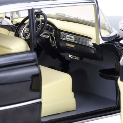 Coche Cadillac Fleetwood Serie 60 (1955) "El Padrino '72" Escala 1:18
