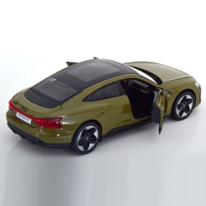 Coche Audi GT RS E-Tron 2021 Verde Oliva Escala 1:25 2